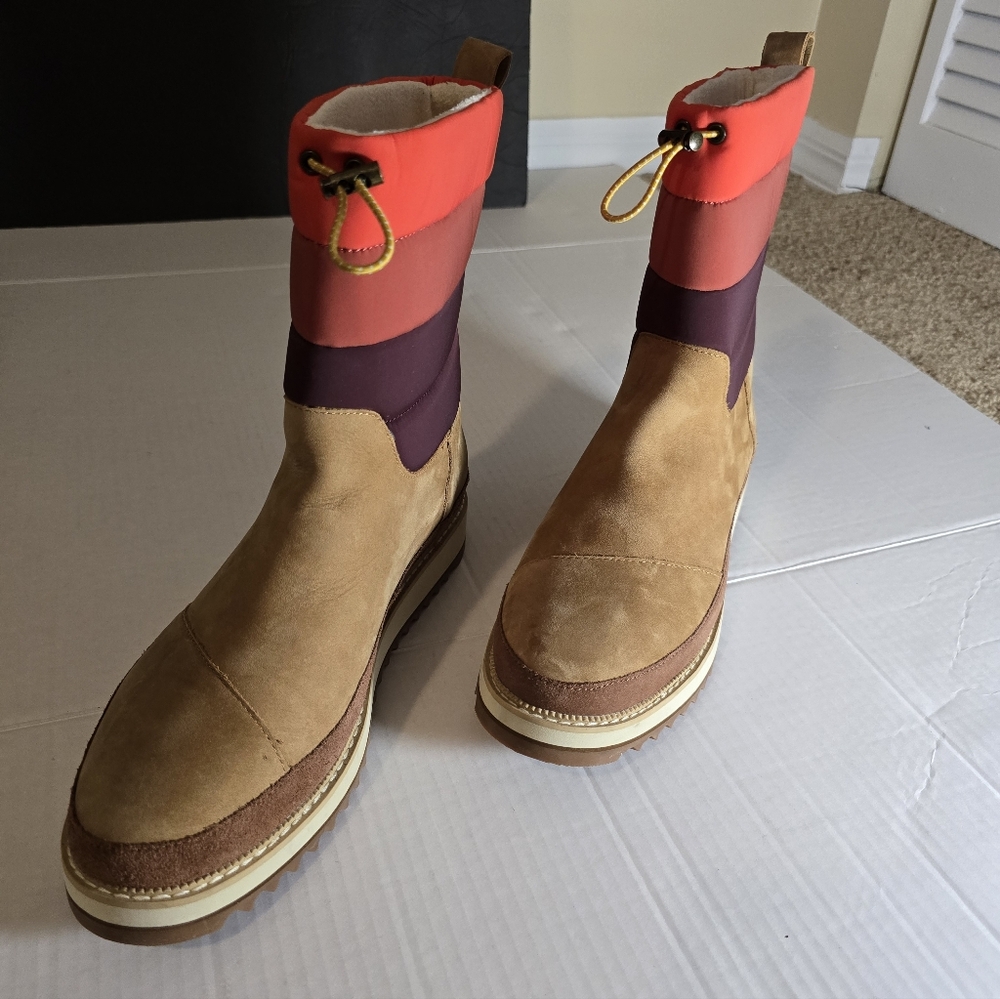 TOMS Women’s McKenna Winter Boots – Suede Leather – Size 9.5 Excellent condition